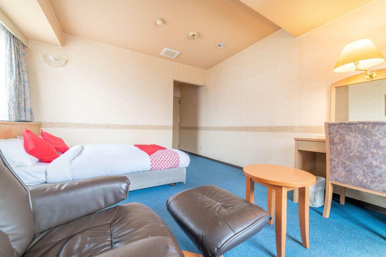 Oyo Business Hotel Nishiura Yokkaichi Dış mekan fotoğraf