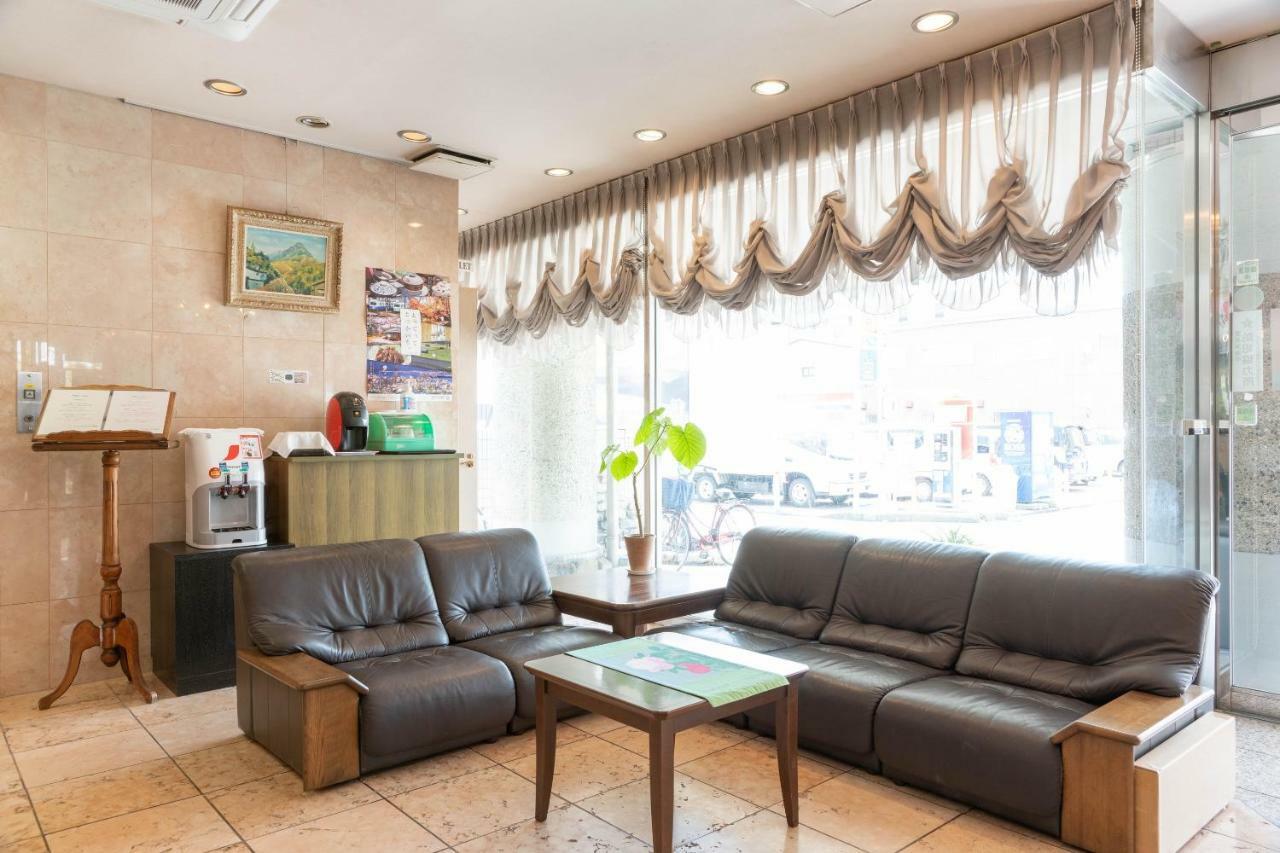 Oyo Business Hotel Nishiura Yokkaichi Dış mekan fotoğraf