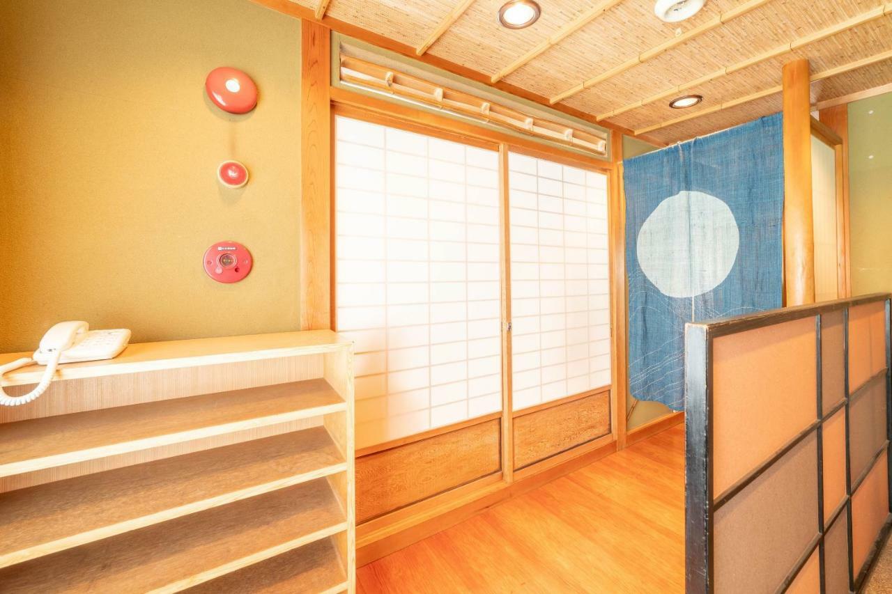 Oyo Business Hotel Nishiura Yokkaichi Dış mekan fotoğraf